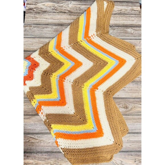 Vtg Handmade Star Crochet Knit Afghan Throw Blanket Granny Square Cottagecore - Picture 2 of 2